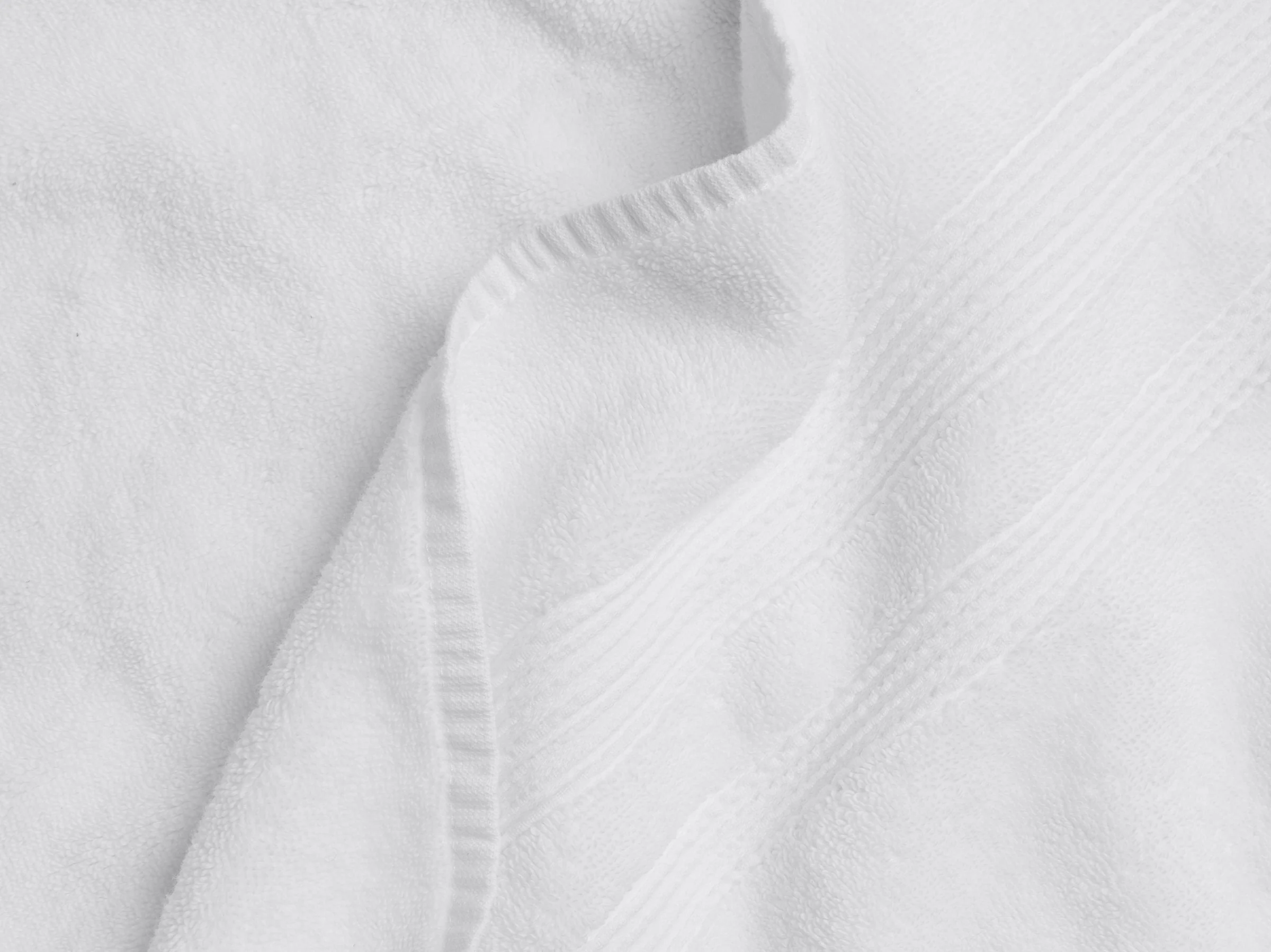 2+2 Classic Turkish Cotton Bath Bundle - White - Image 3