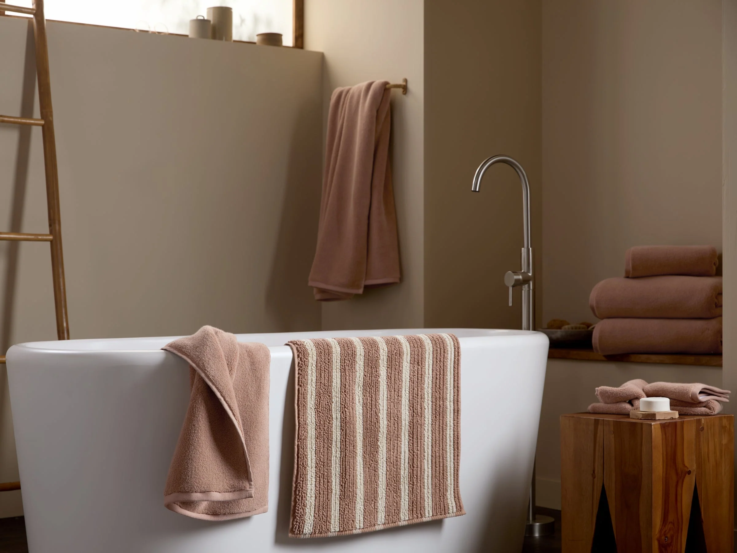 2+2 Organic Resort Stripe Bath Bundle -  Adobe with Butter - Image 2