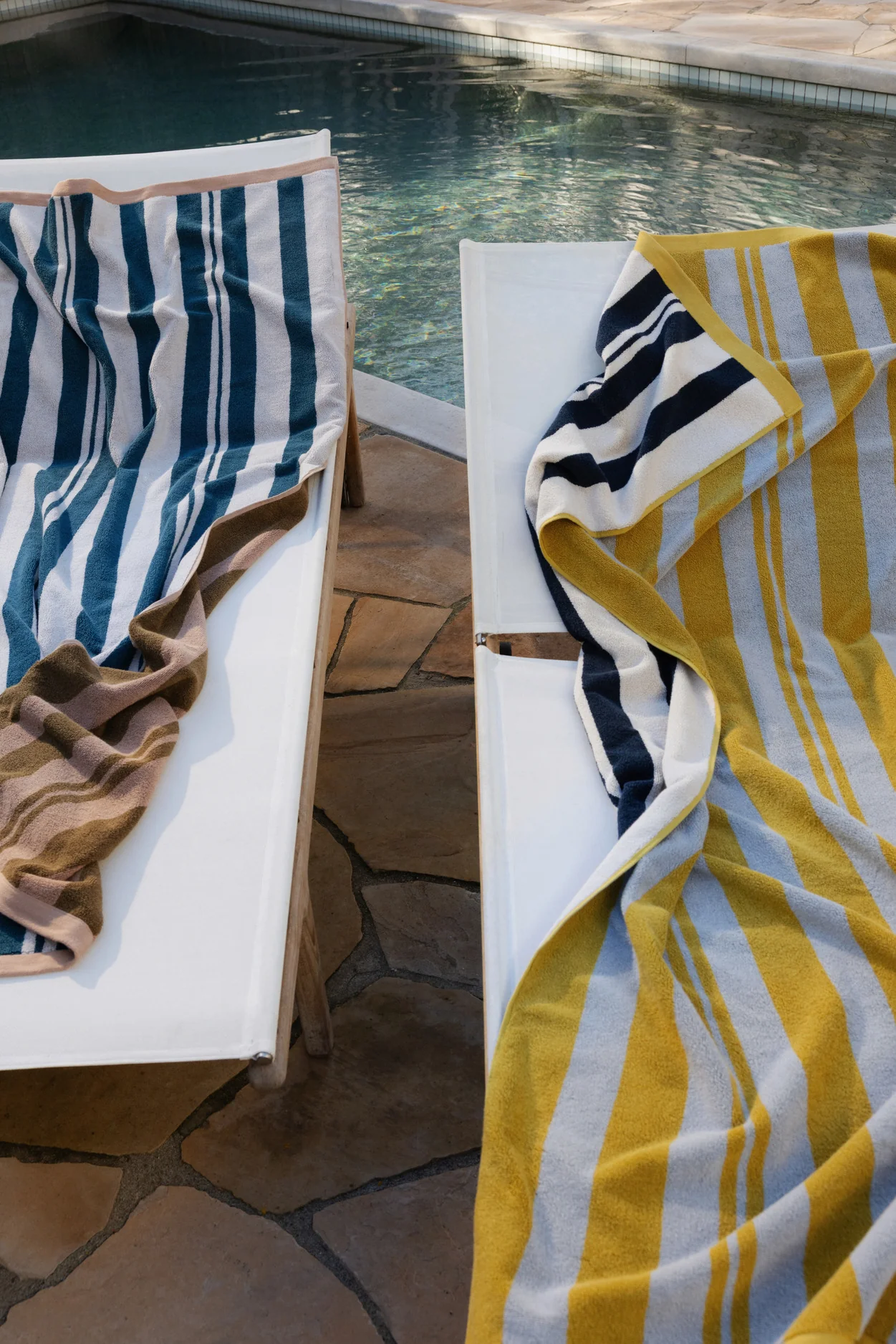 4x Casita Beach Towel Bundle - Dove and Peacock - Image 4