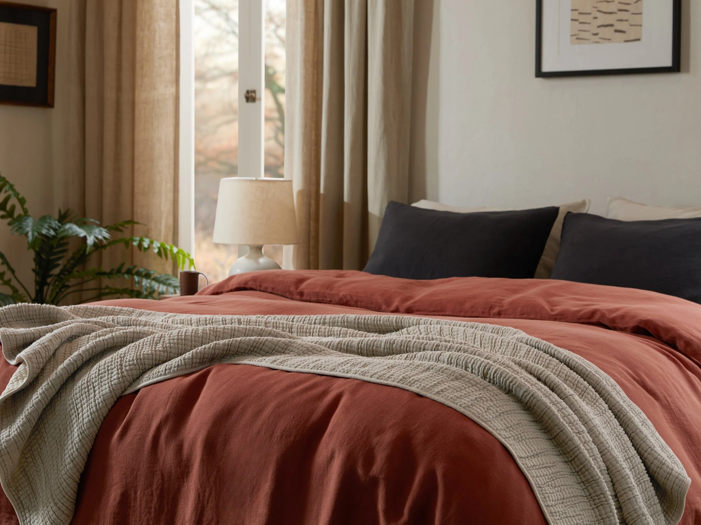 Organic Channel Gauze Throw (Natural and Ivory) - Image 2