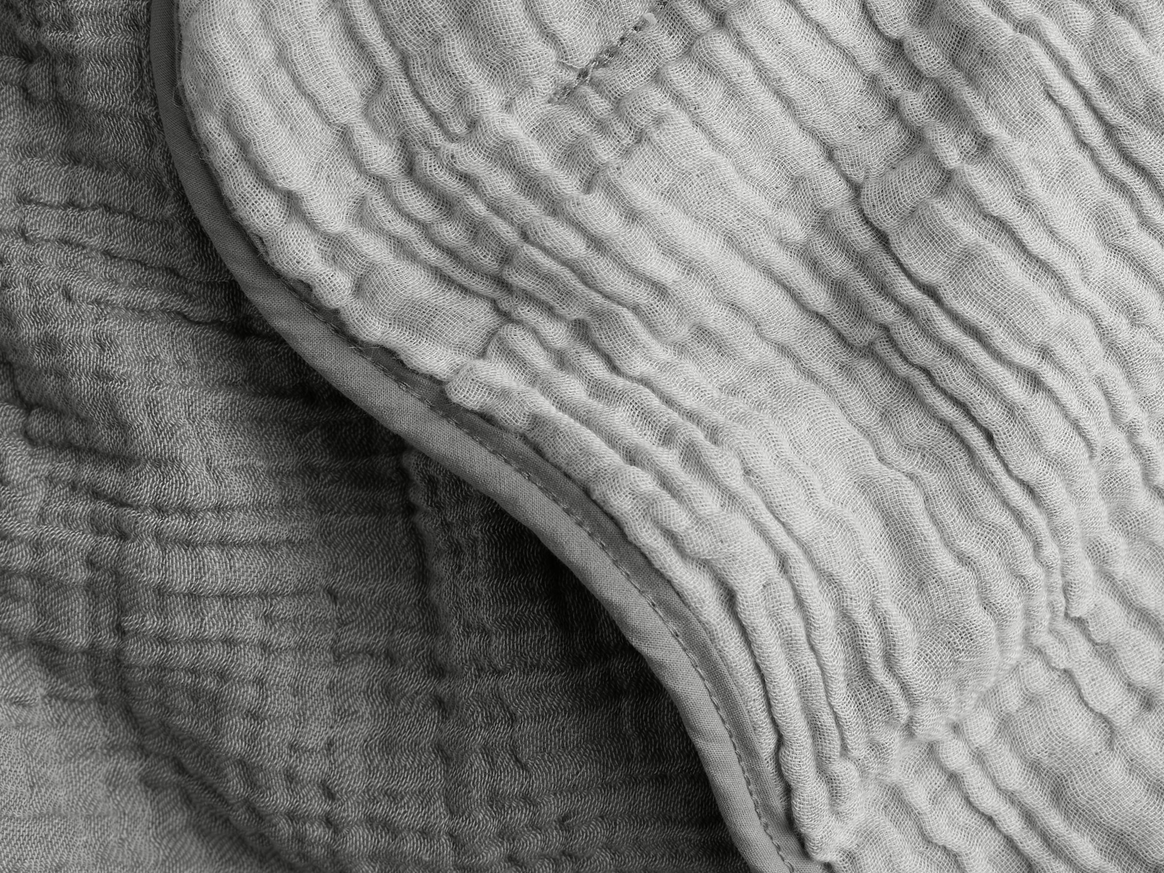 Cloud Cotton Quilt - FINAL SALE (Steel and Smoke) - Image 3