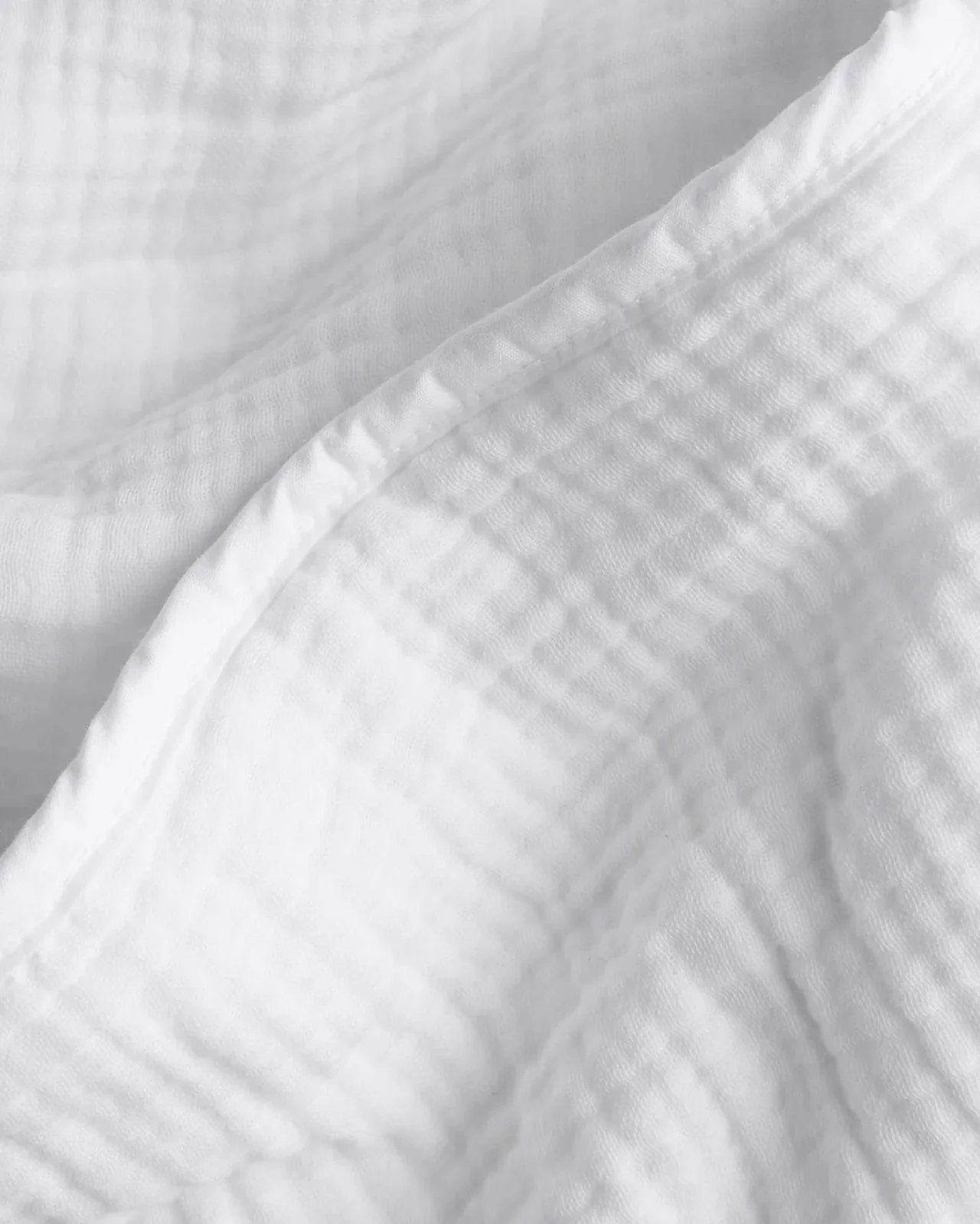 Organic Cloud Cotton Quilt (White) - Image 3