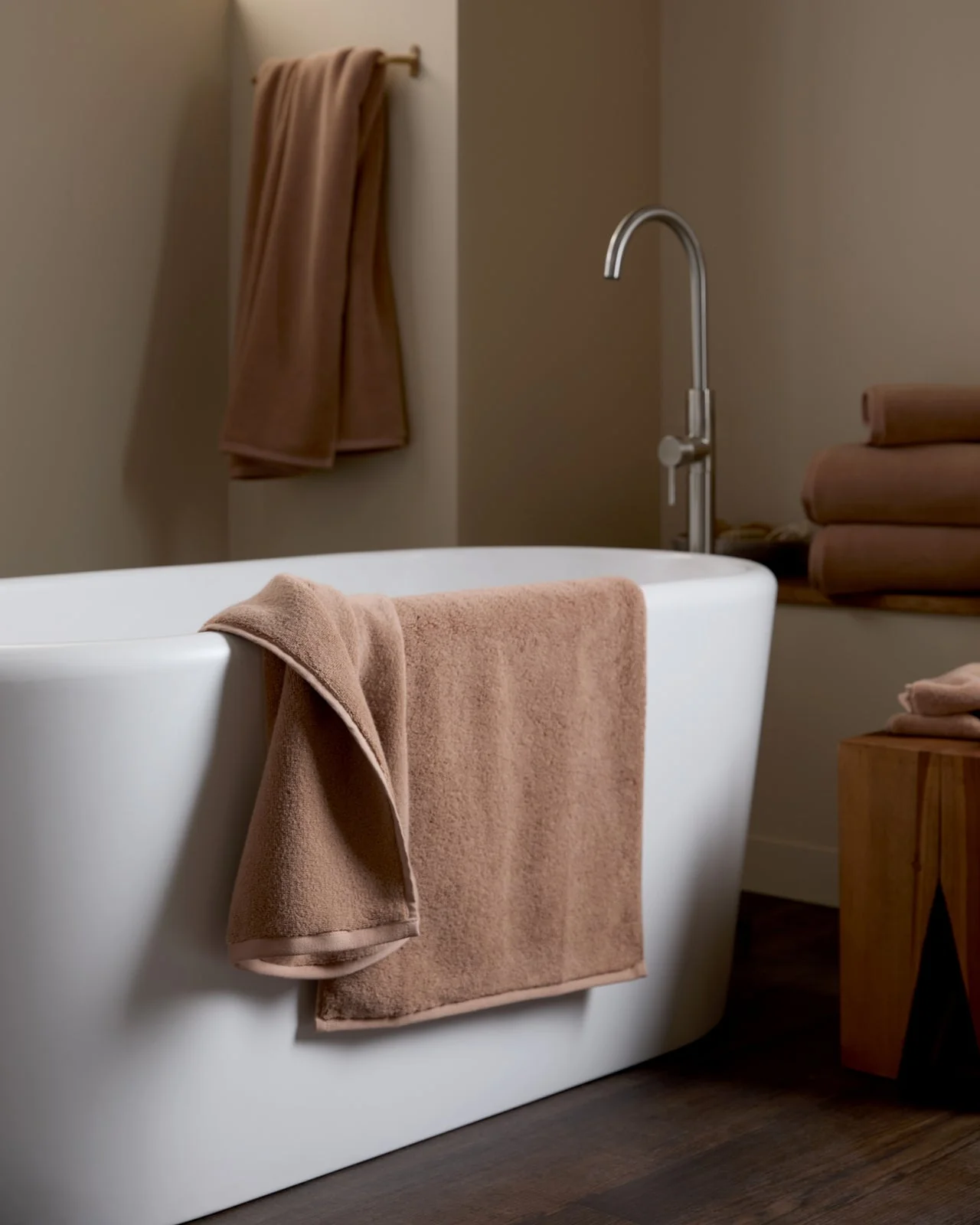Organic Plush Tub Mat (Adobe) - Image 2