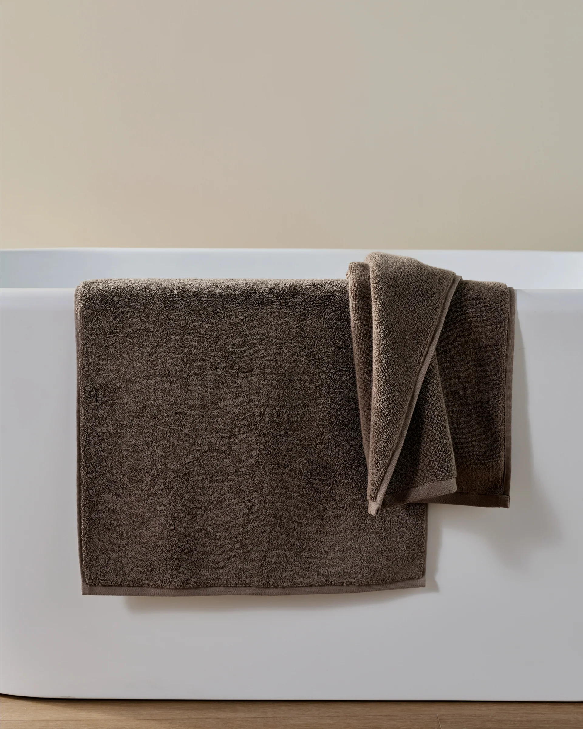 Organic Plush Tub Mat (Warm Grey) - Image 2