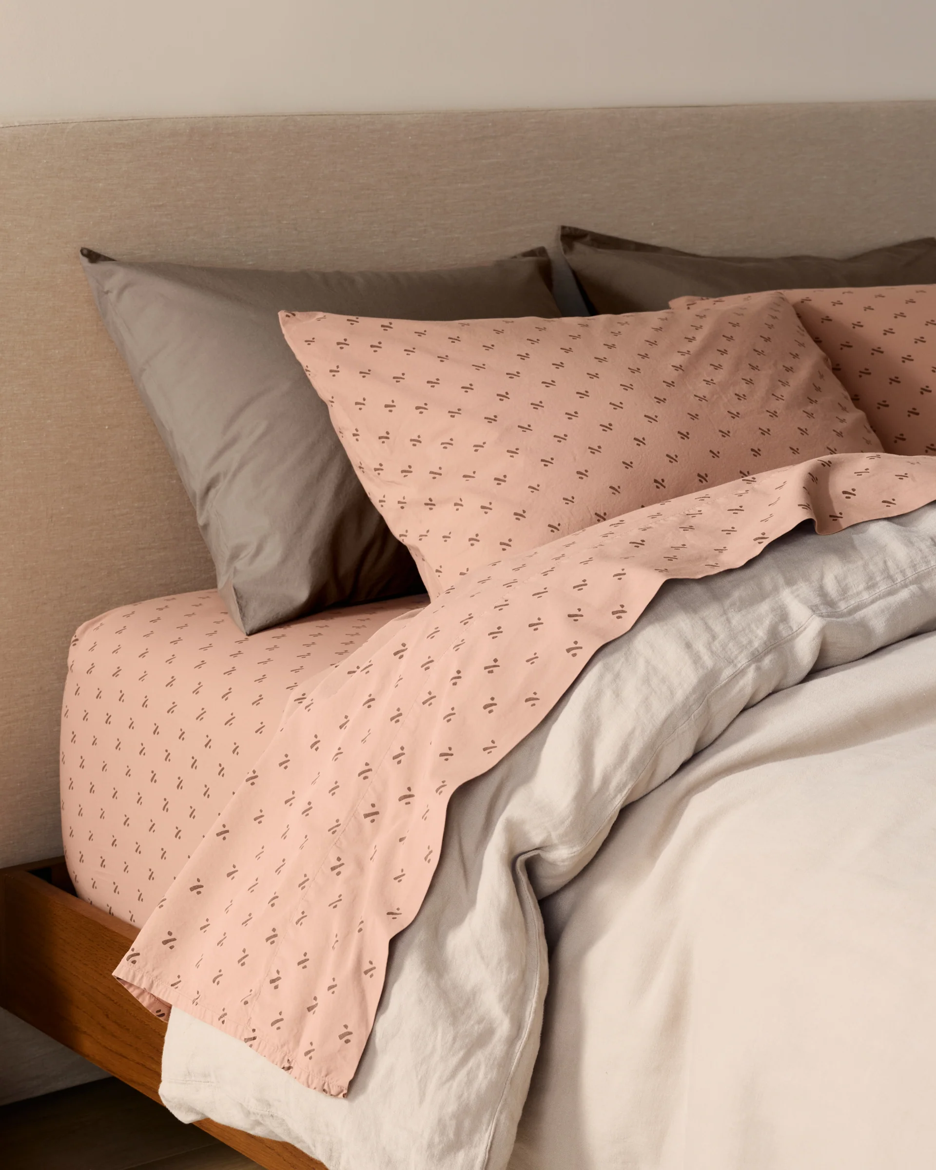 Overdyed Vintage Print Fitted Sheet (Adobe) - Image 2