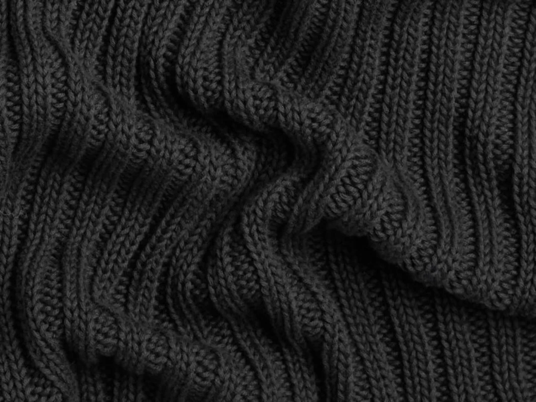 Oversized Rib Knit Throw (Charcoal) - Image 2