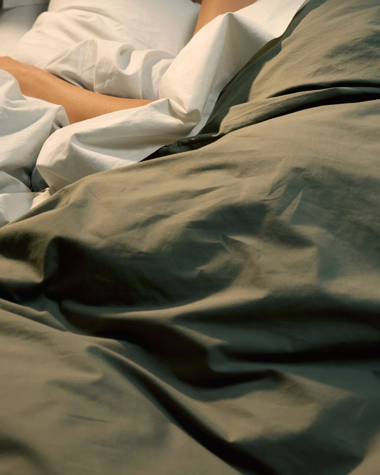 Percale Duvet Cover (Moss) - Image 2