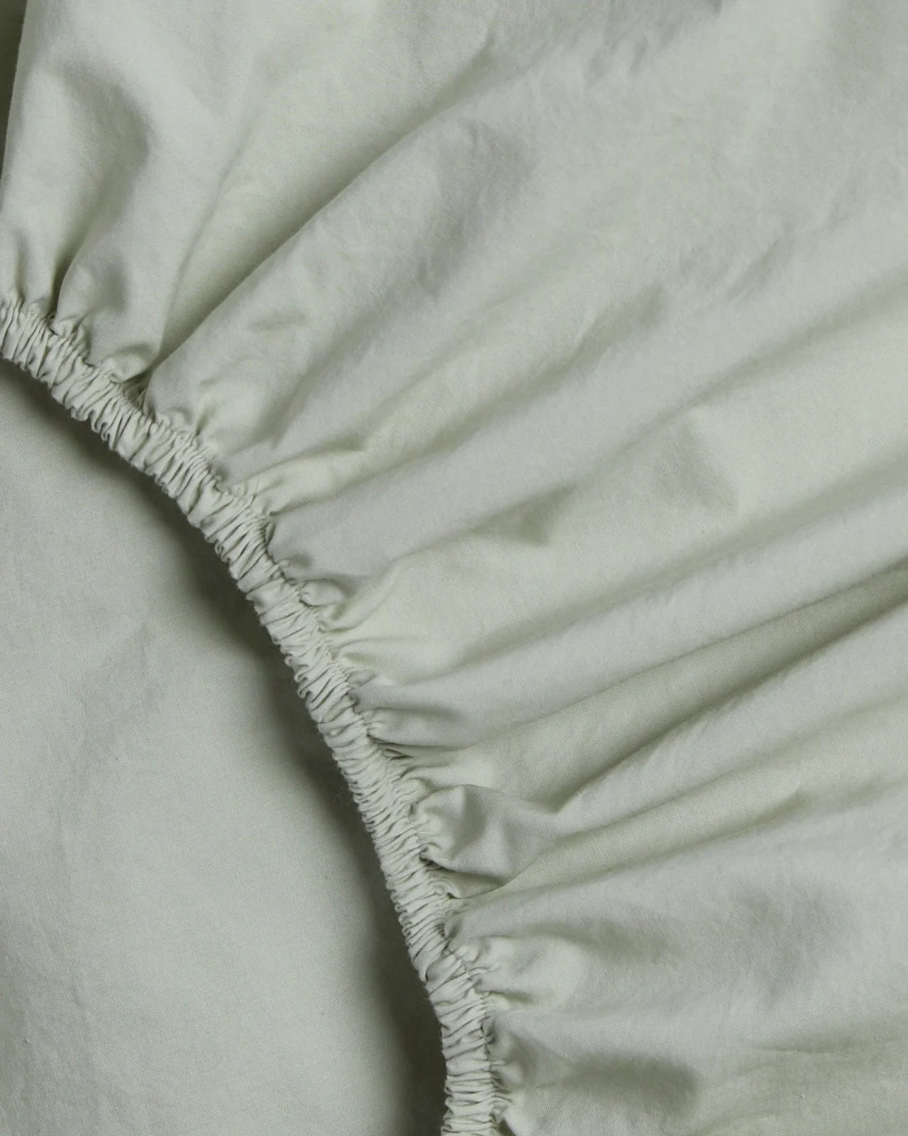 Percale Fitted Sheet - FINAL SALE (Sage) - Image 3