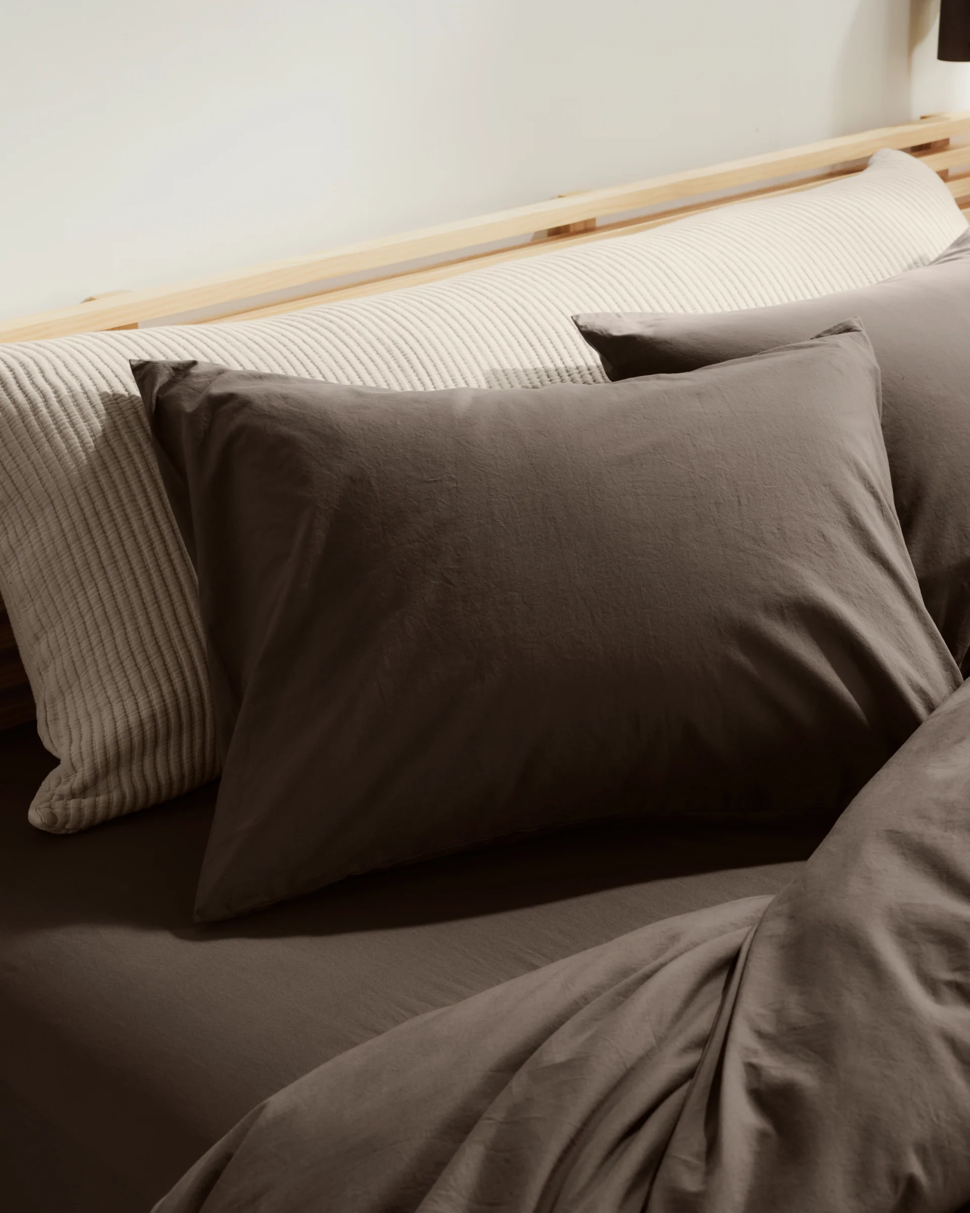 Percale Pillowcase Set (Warm Grey) - Image 2